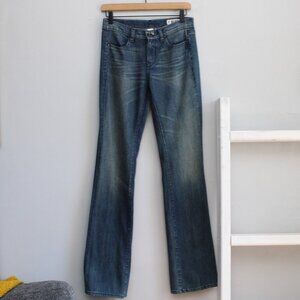 ROGAN Women's Blue Derringer Natural Waist Shaped Leg Shoe-Cut Jeans USA Size 26